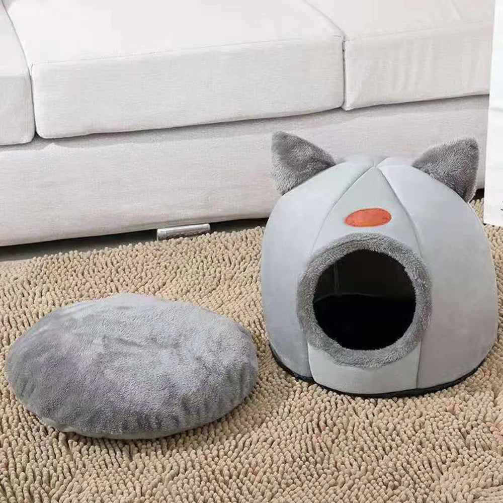 Cozy Cat Bed with Ears for Warmth and Comfort in Winter