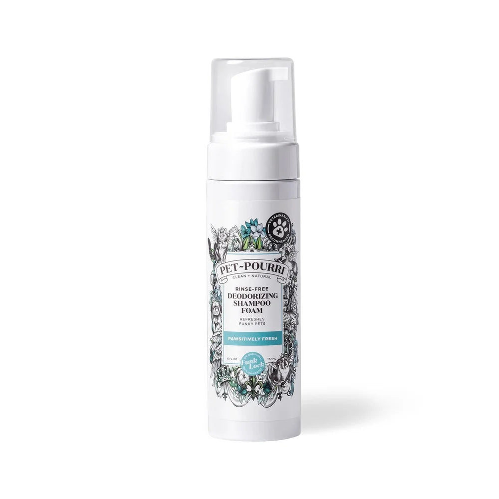 Waterless Pet Shampoo Foam Deodorizing Grooming Cleanser for Dogs and Cats