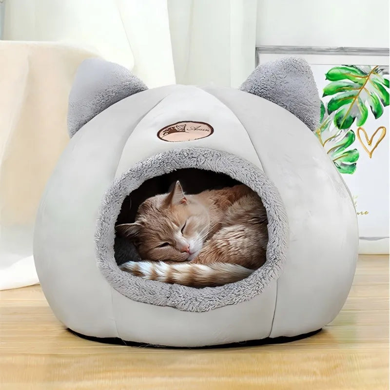 Cozy Cat Bed with Ears for Warmth and Comfort in Winter
